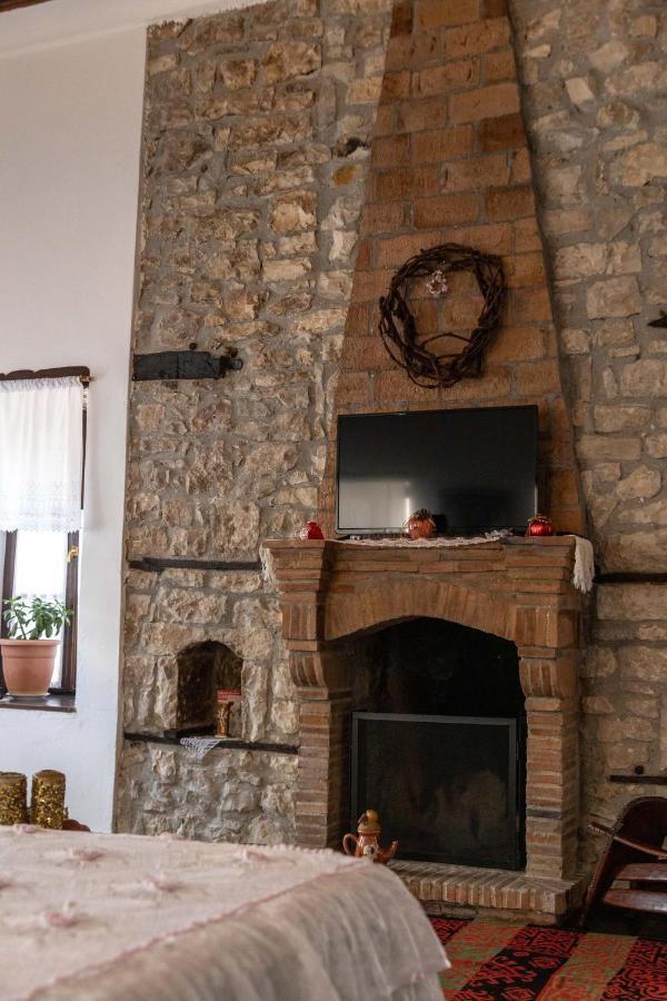 Bujtina Kodiket Guest house
